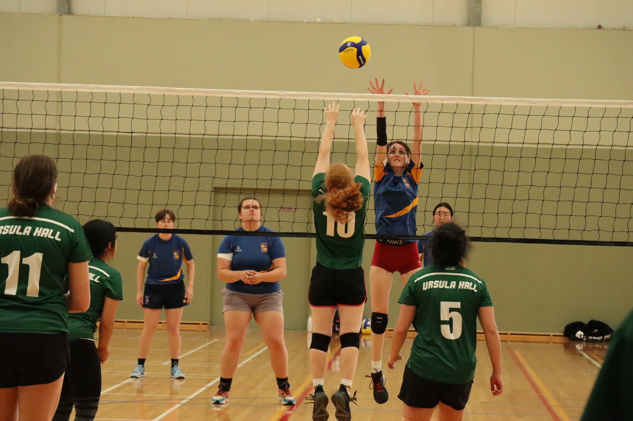 volleyball player setting the ball